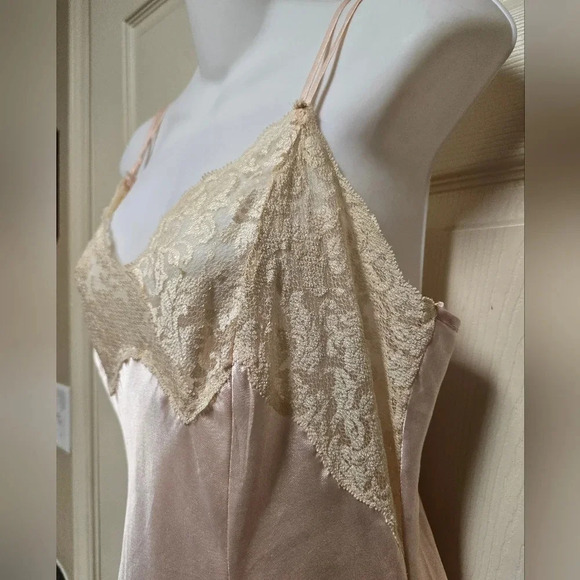 Vintage 90’s Victoria's Secret Blush Satin n Lace Front Split Ankle Gown Sz Med - Picture 5 of 17